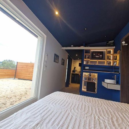 L'Experience Love Room Saint-Jean-Bonnefonds Exterior photo